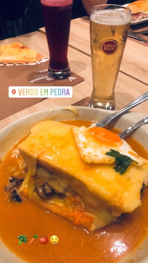 Restaurantes Verso em Pedra