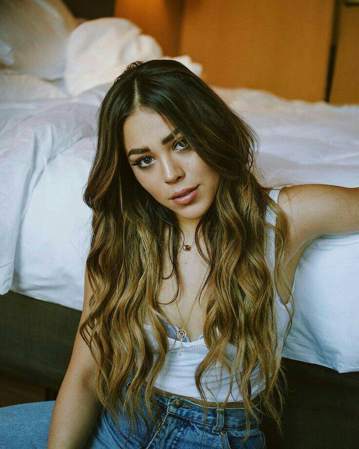 DANNA PAOLA