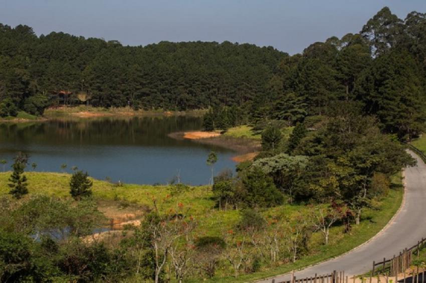 Place Aldeia da Serra