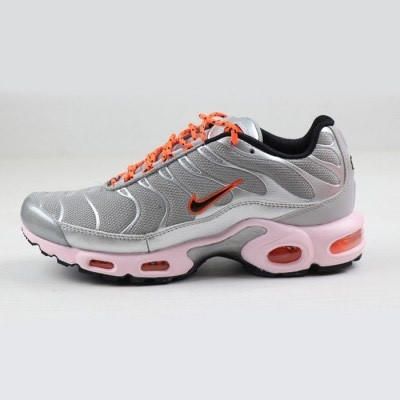 NIKE AIR MAX PLUS Tn Women Running Shoes-Gray/Pink