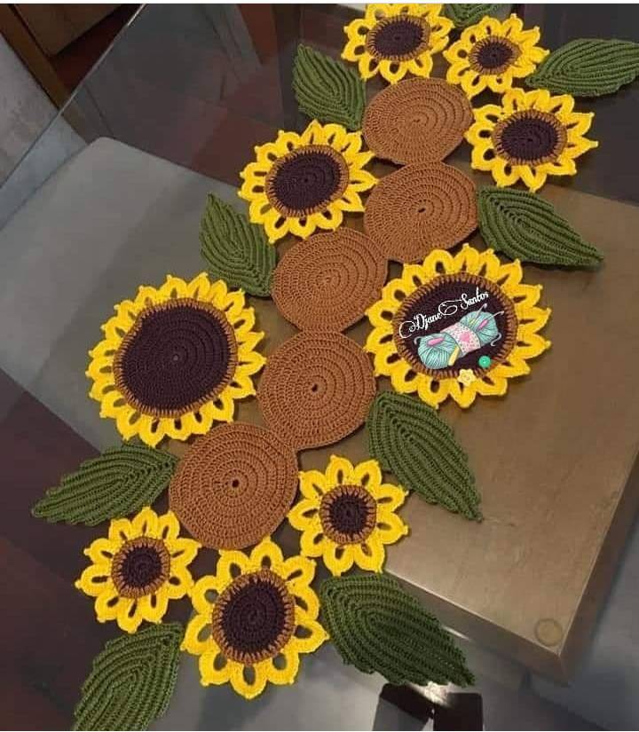 Product Crochê p/ centro de mesa🌻❤