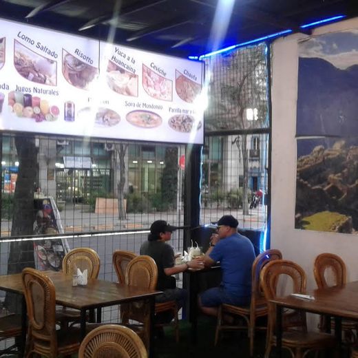 Restaurante "Barrio Perú"