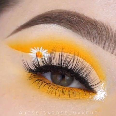 Make-Up 