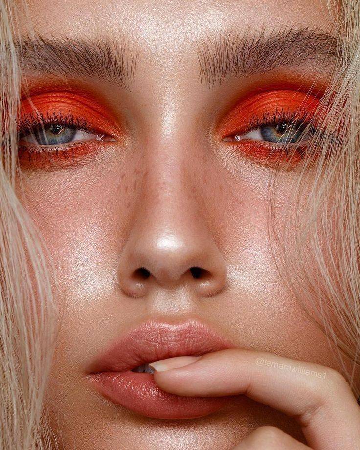 Make-Up 