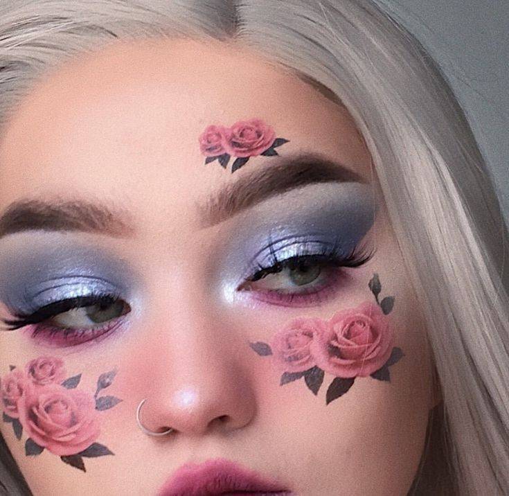 Make-Up 