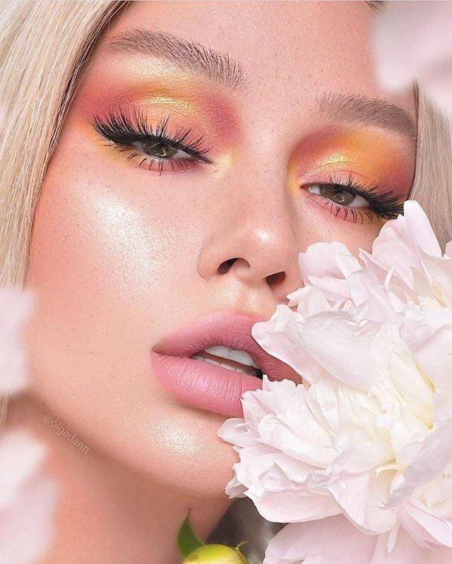 Make-Up 