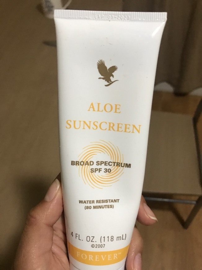 Producto Forever living aloe sunscreen SPF 30 protector solar con aloe vera puro