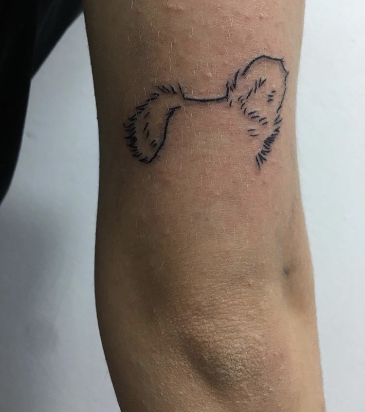 Moda Este es un tatuaje mío, las orejas de mi perro 