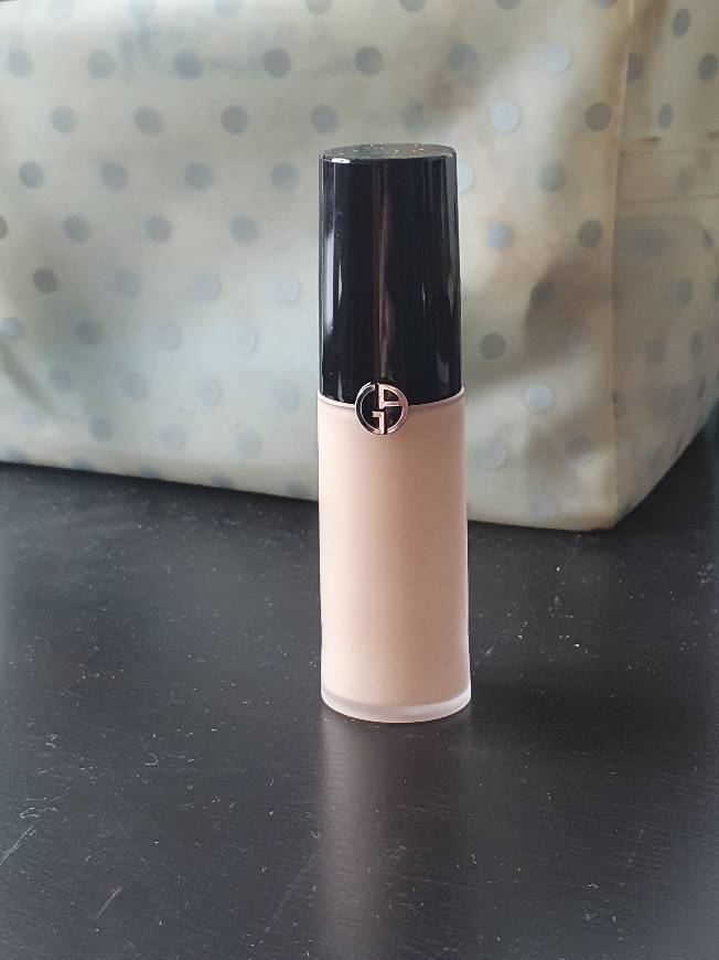 Product Luminous silk concealer