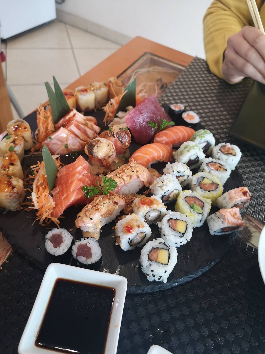 Restaurants Hako Sushi