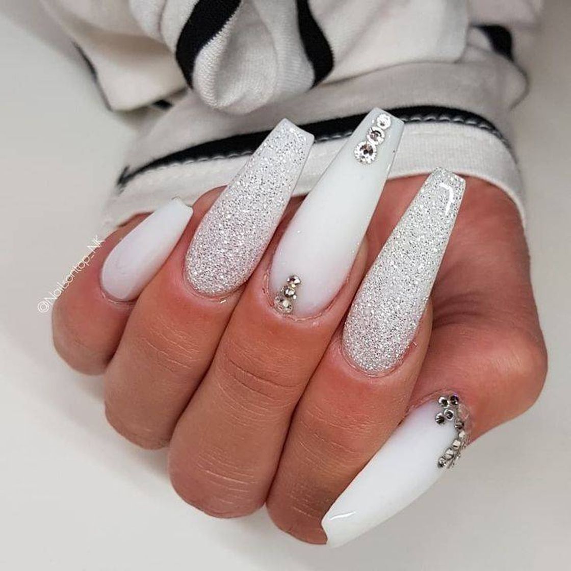 Fashion White 💅🏻