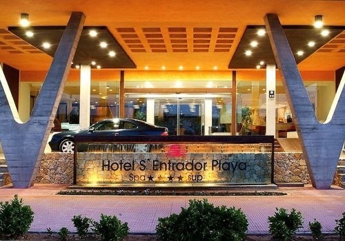 Lugar Hotel & Spa S'entrador Playa