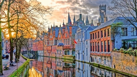 Place Brujas, Belgica