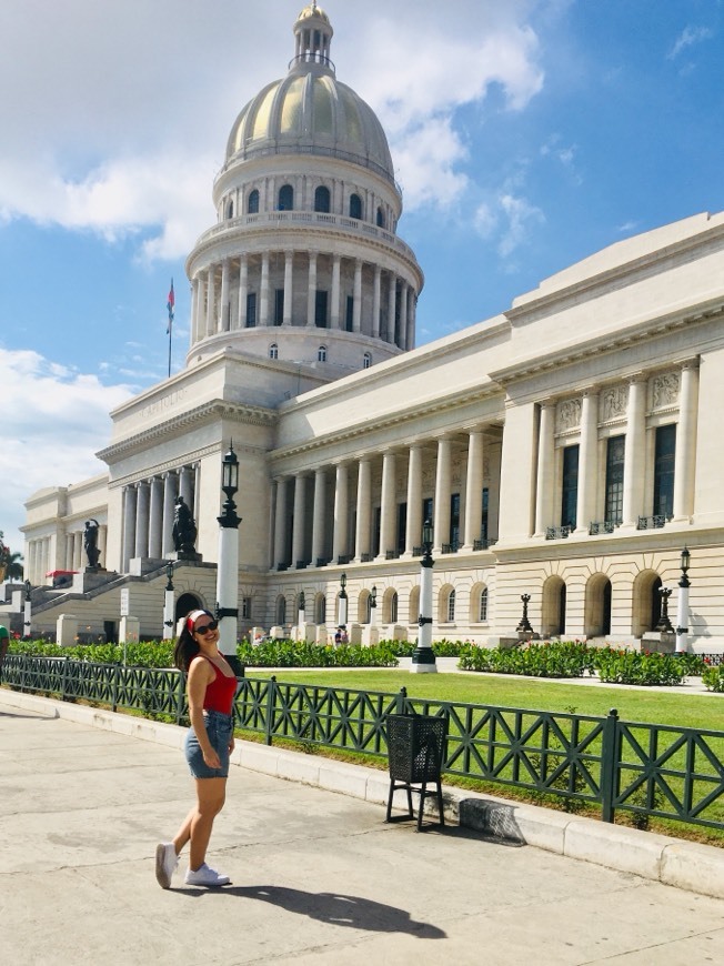 Place Capitolio Habana