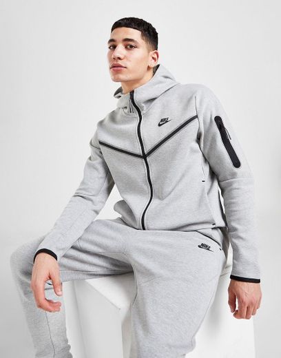 Nike tech fleece