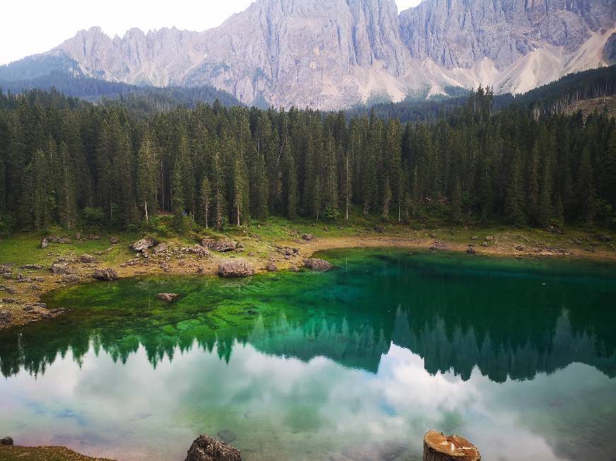 Place Lago di Carezza