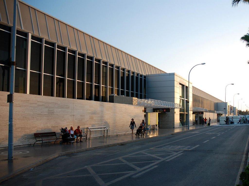 Place Aeropuerto de Tenerife Sur (TFS)