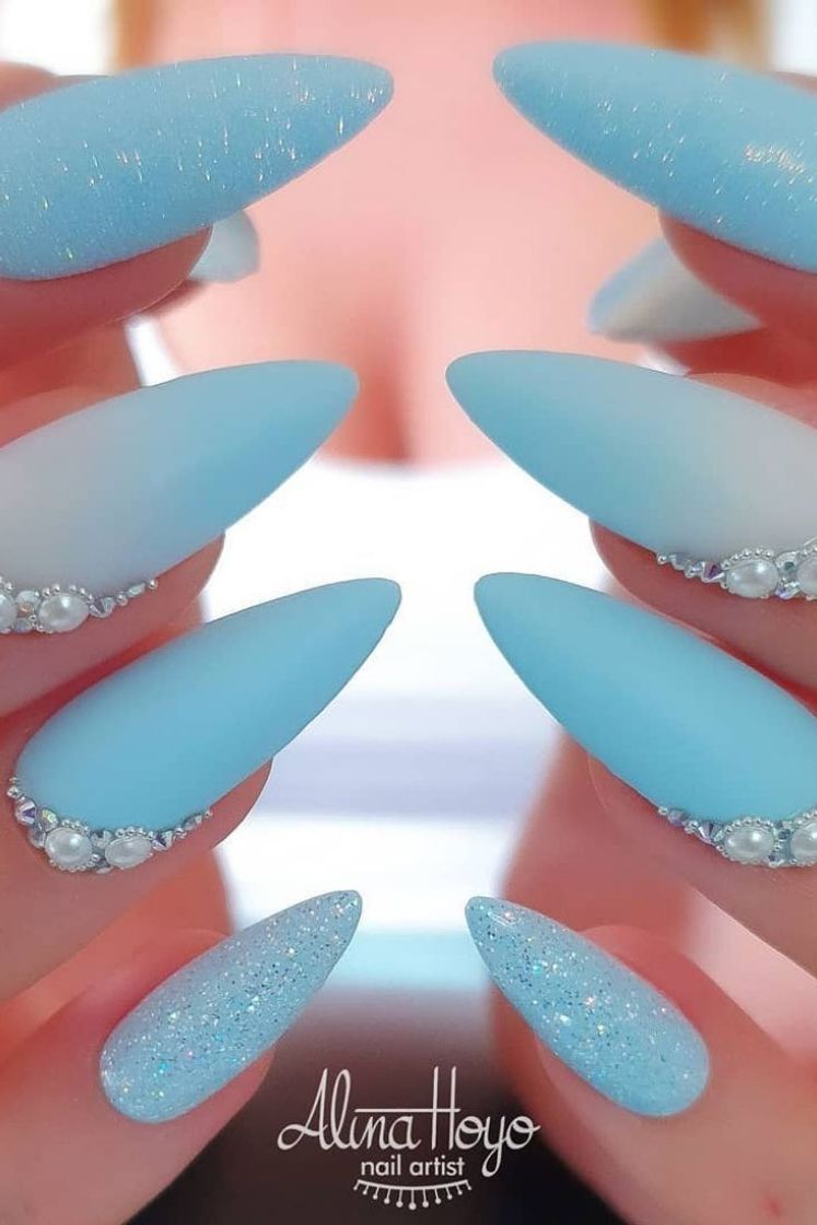 Belleza Nails blue 