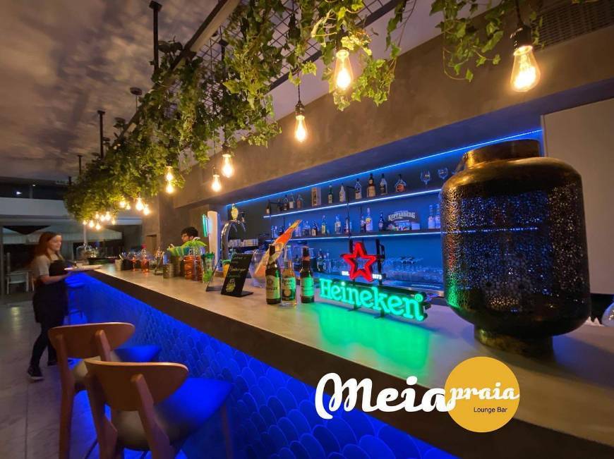 Restaurantes Meia Praia Lounge Bar