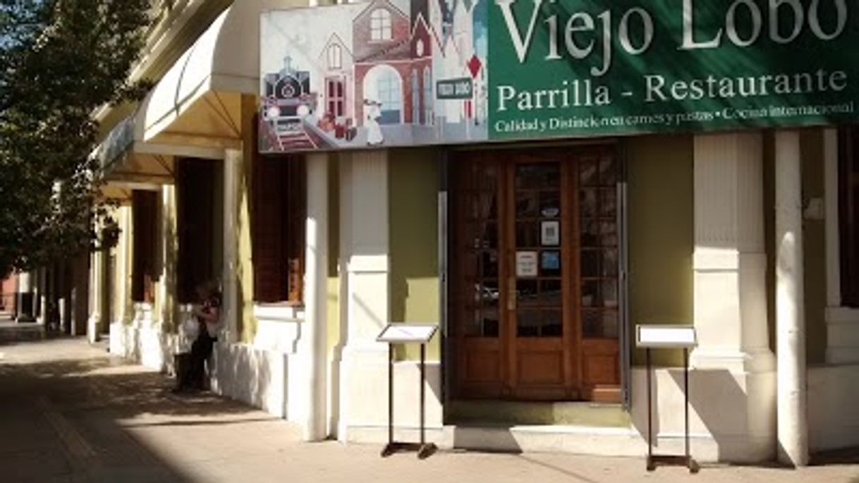 Restaurants Viejo Lobo