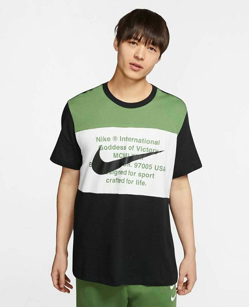 Productos NIKE MEN'S T-SHIRT SPORTSWEAR SWOOSH BLACK HOMEM