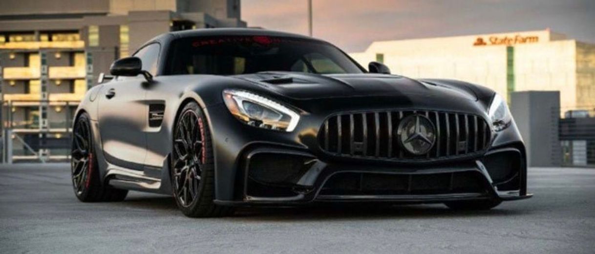 Social Mercedes-AMG GT