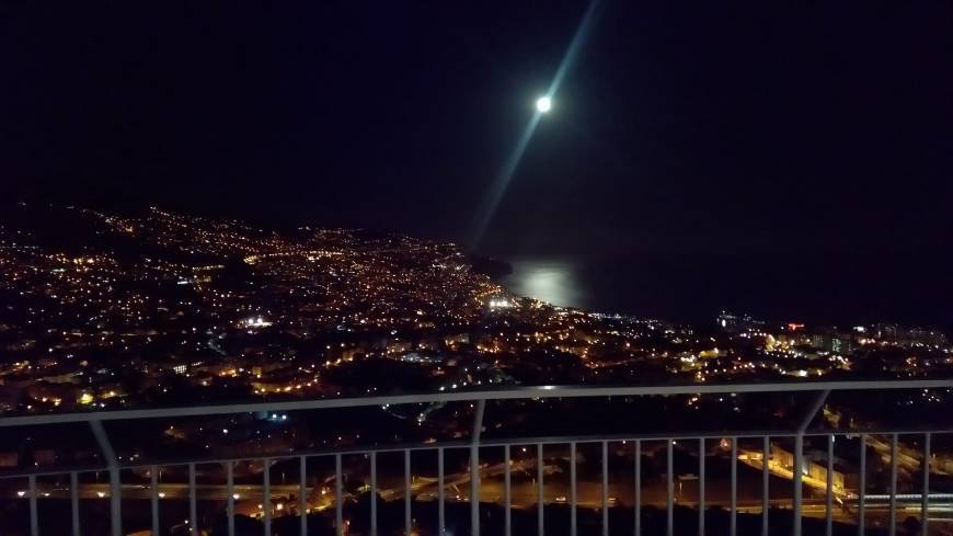 Place Pico dos Barcelos Lookout