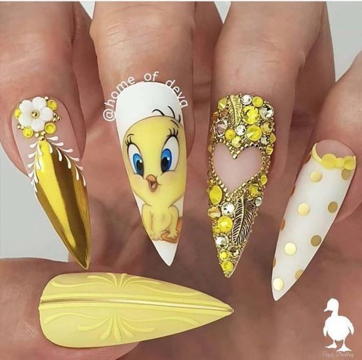 Moda Unhas tweety 💛