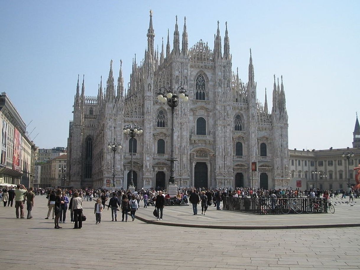 Place Piazza del Duomo