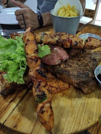 Restaurantes Brasa Quente - Grill House