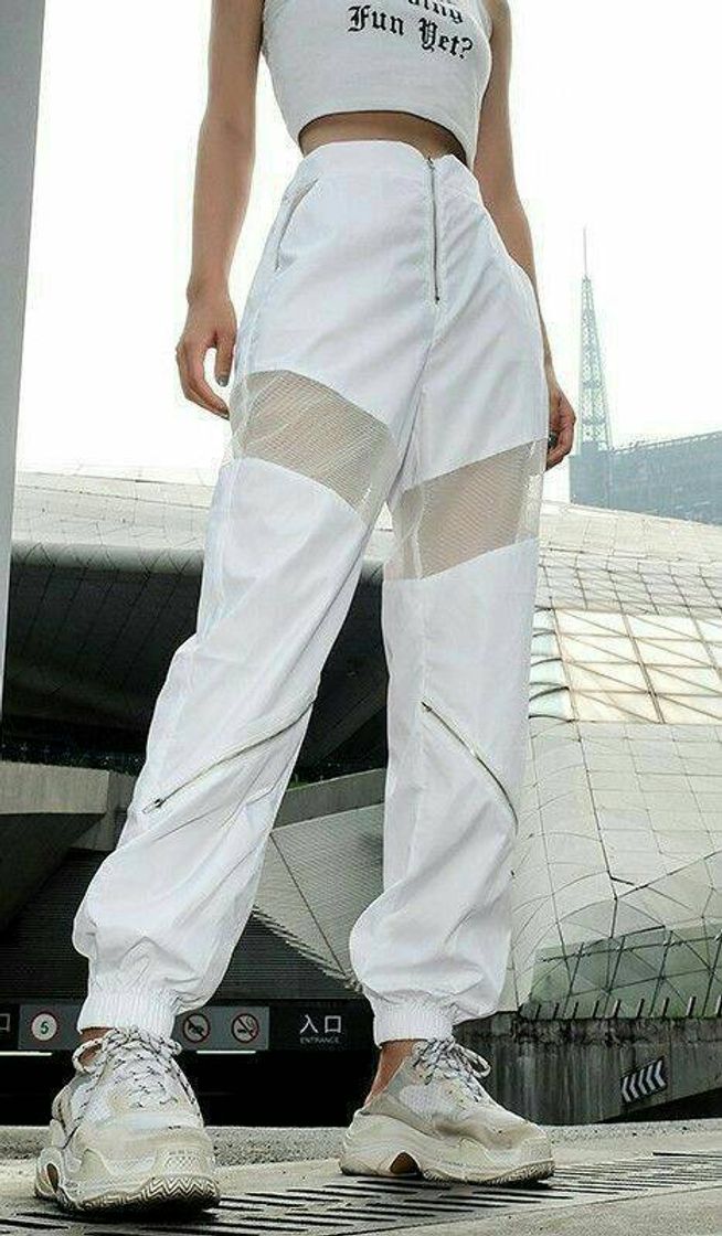 Moda white pants