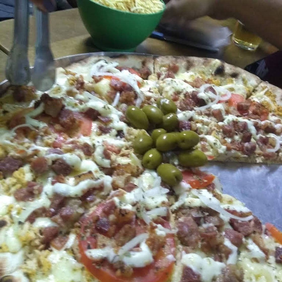 Restaurantes Tuca's Pizzaria