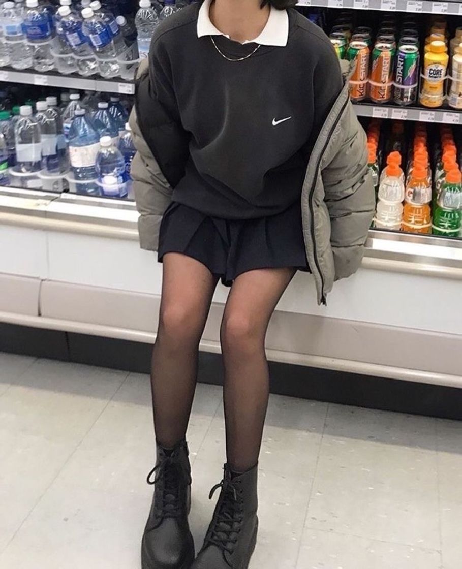 Social grunge aesthetic outfit 