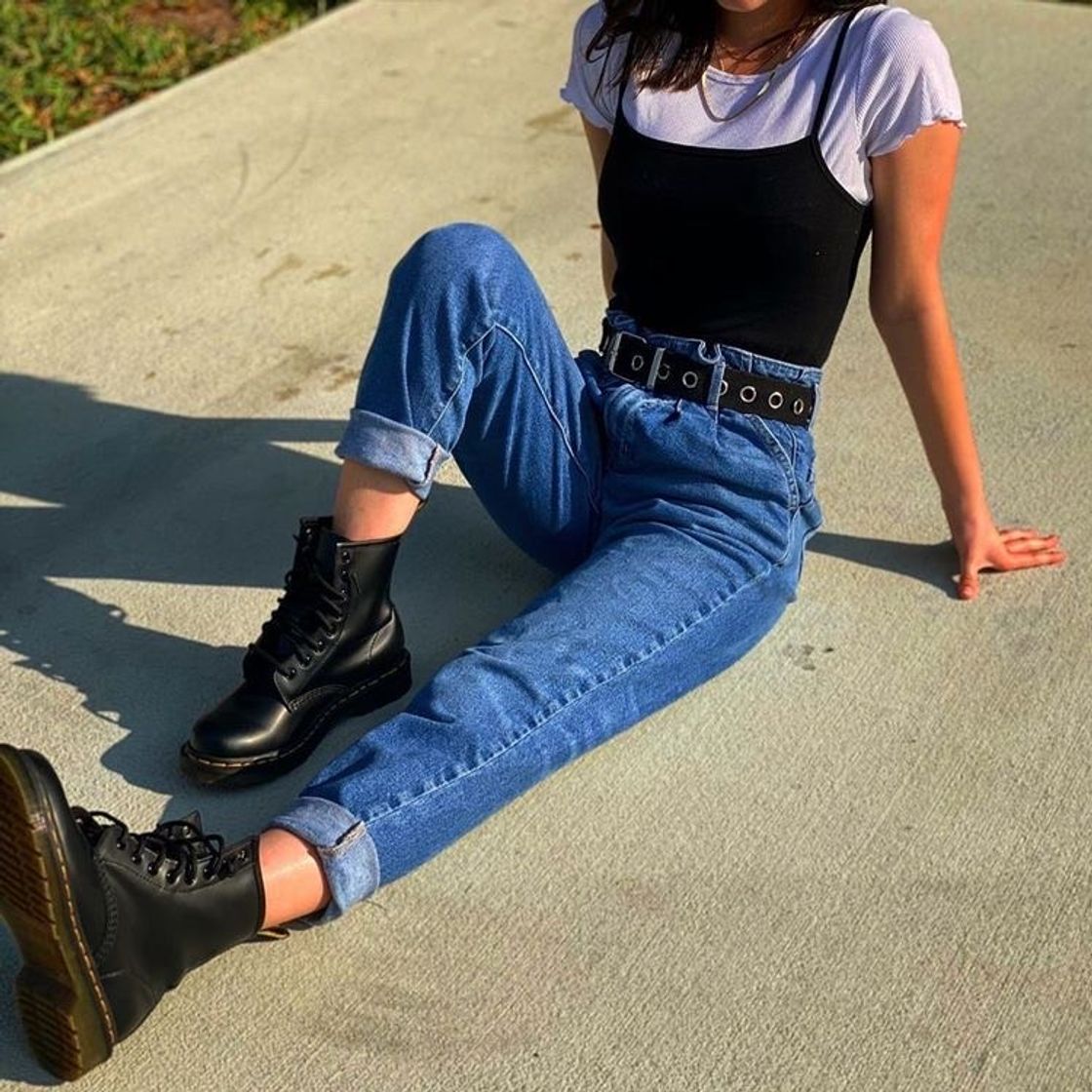 Social grunge aesthetic outfit 