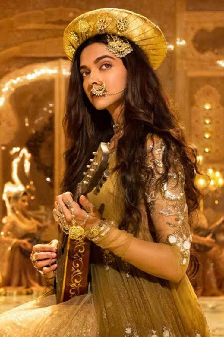 Moda Deewani Mastani