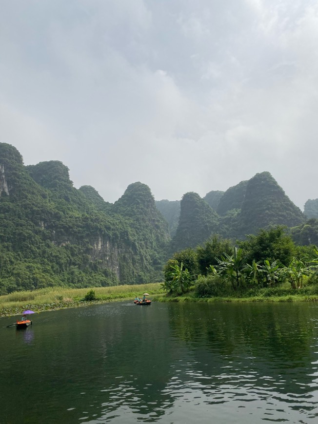 Lugar Ninh Bình