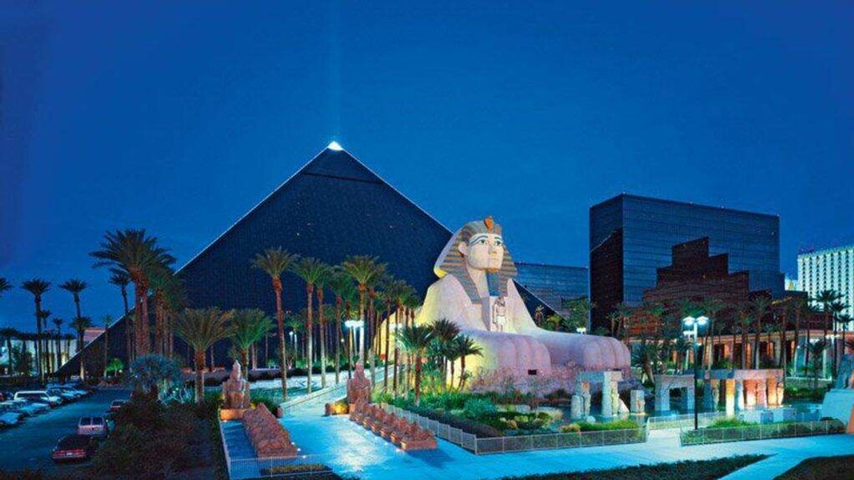 Lugar Luxor Hotel