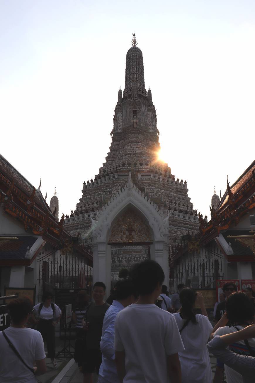 Place Wat Arun