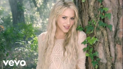 Shakira - Me Enamoré (Official Video) - YouTube