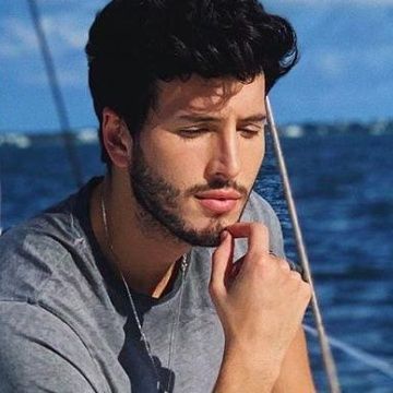 Canción Sebastian Yatra