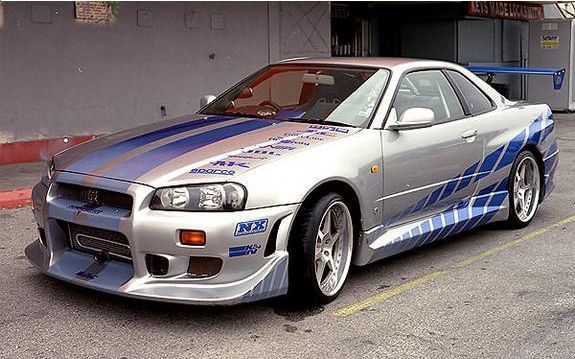 Moda Nissan Skyline GT-R R34