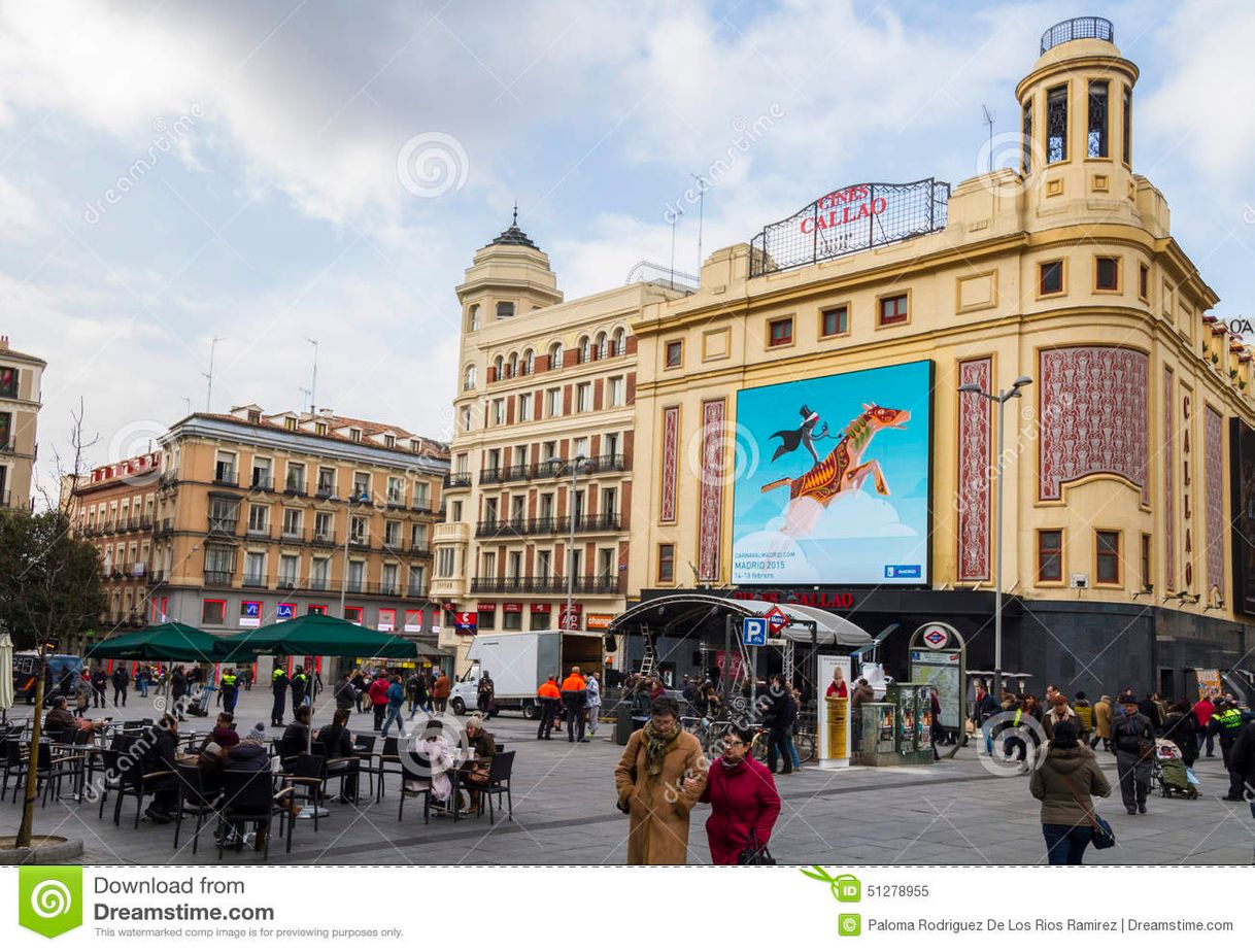 Place Plaza del Callao