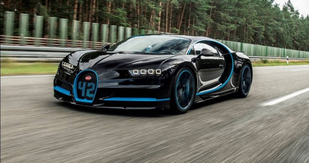 Social Maisto Bugatti Chiron Sport Negro y Rojo 1:24 / 31524BKR, Color