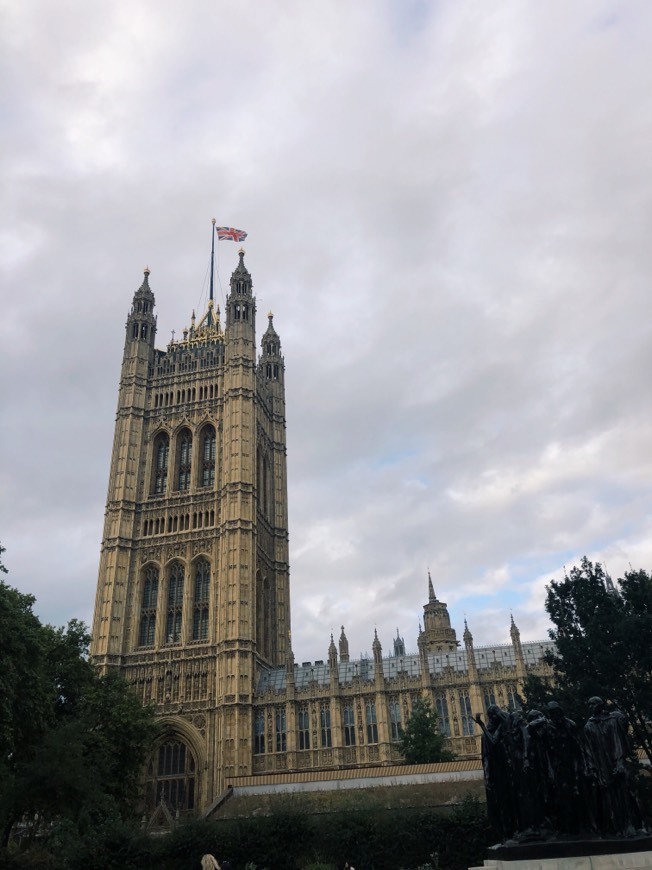 Place Victoria Tower Gardens