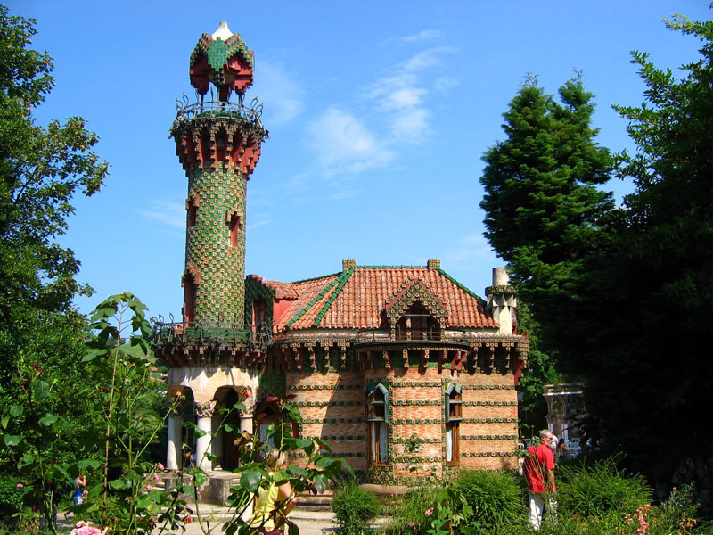 Lugar El Capricho de Gaudí