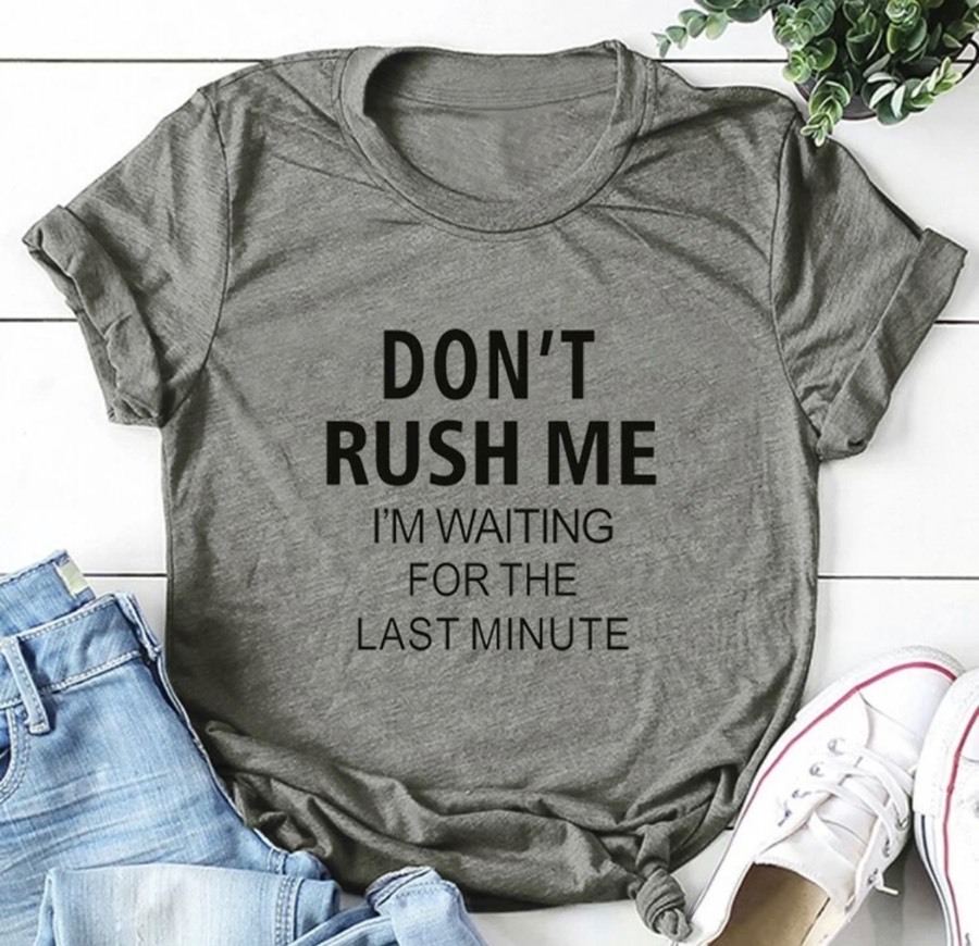 Social Camiseta de manga corta con estampado de letra