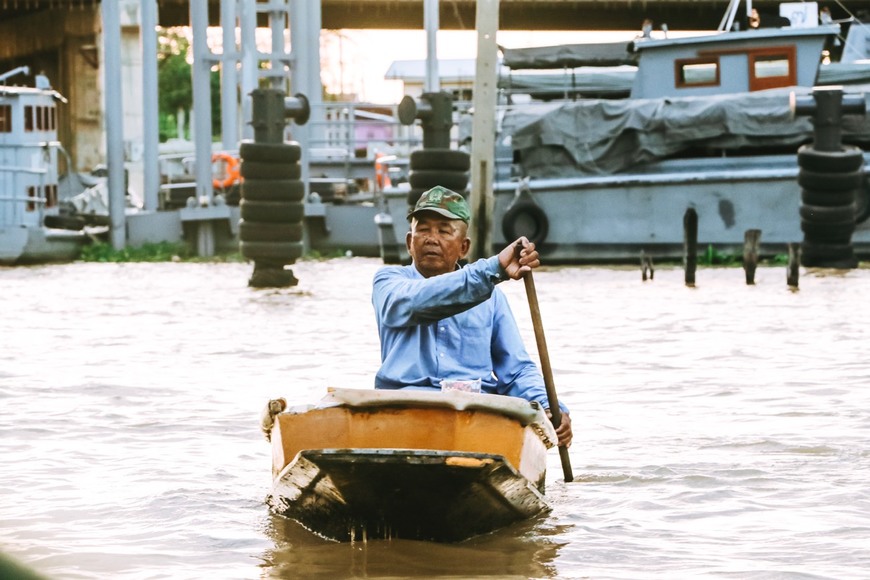 Fashion Bangkok Floating Markets