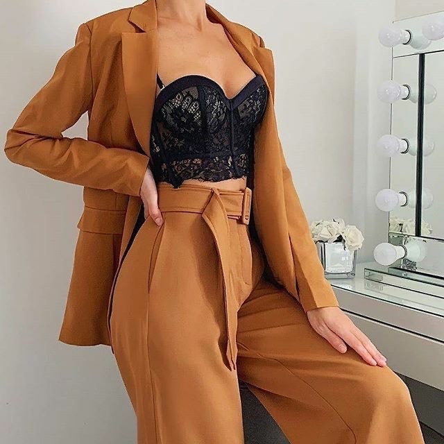 Social Outfit