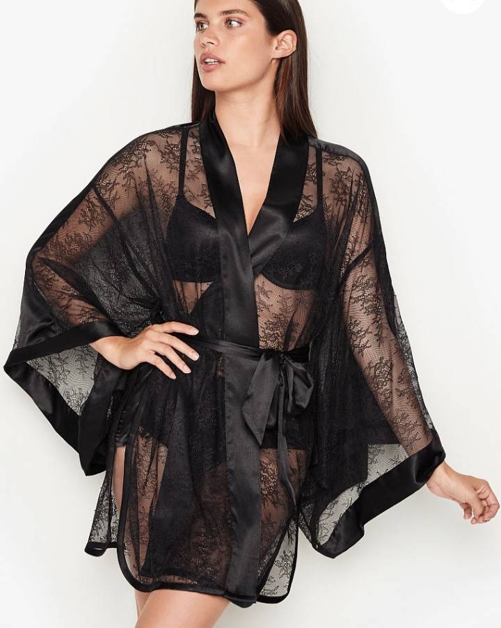 Product Lace Kimono 82.37€