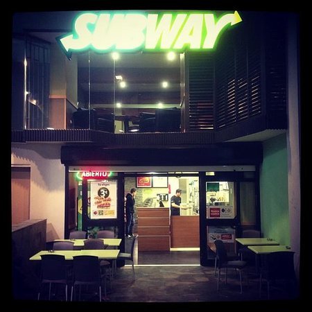 Lugar Subway